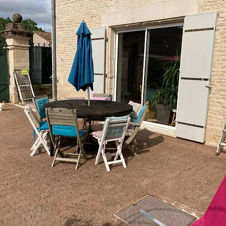 Chambre Chez L'Habitant, Au Moulin Du Bonheur Le Bourdet Buitenkant foto